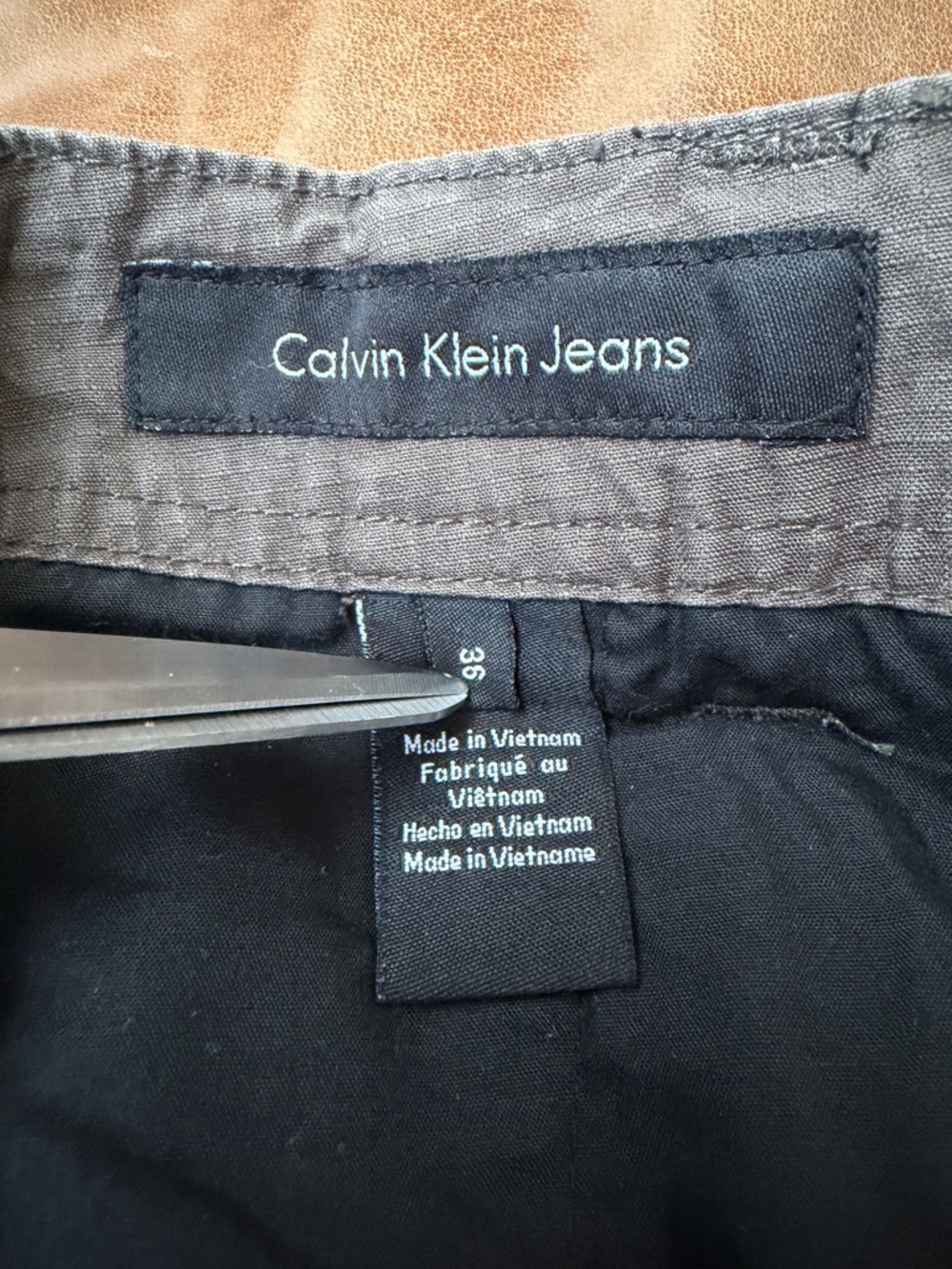 NWT Calvin Klein Jeans Cargo Shorts with Belt - Picture 6 of 10